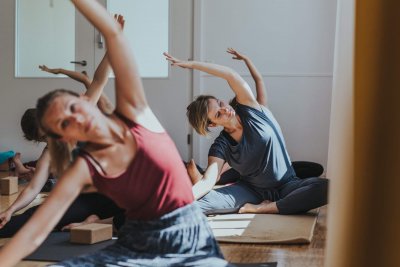 Yogaspecial an Fronleichnam: Gentle Flow mit unserem Yogalehrer Benny in Stuttgart West