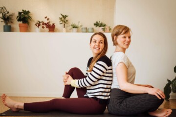 Du magst dir etwas gutes tun, dir selbst und anderen den Rücken stärken? Sei beim urbanen Yoga-Retreat an Pfingsten in Stuttgart-West dabei.