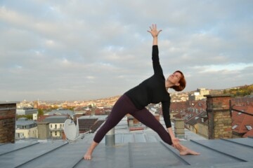 Yogalehrerin Simone bietet Stressmanagement und Resilienztraining in unserem Yogastudio an