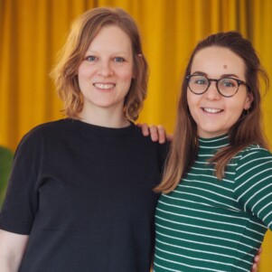 Yogastudio-Inhaberinnen und Yogalehrerinnen Christiane und Louisa in Stuttgart-West